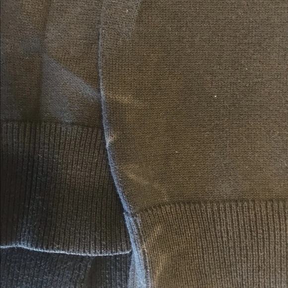 Old Navy Men’s V- Neck Argyle Sweater Black/ Red M - Picture 5 of 11